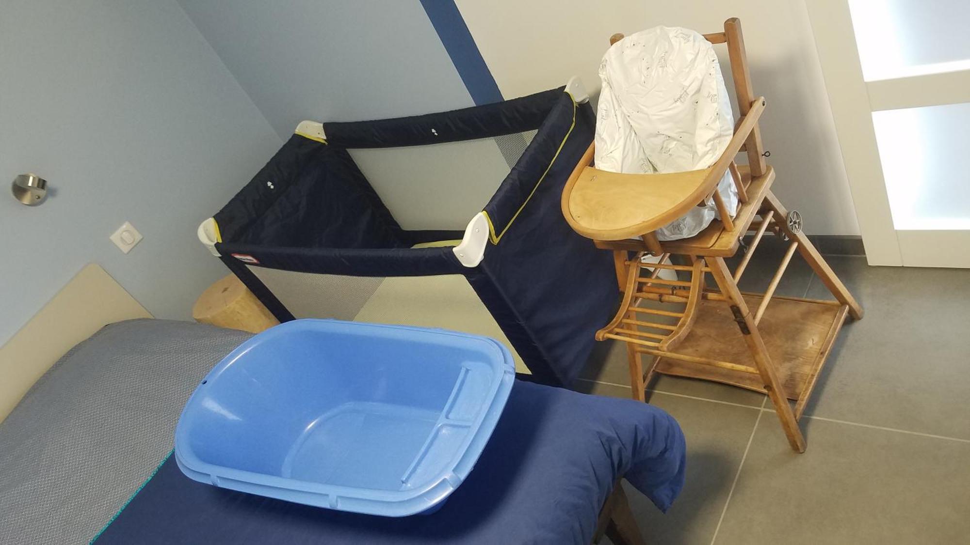 Un Pied Devant L'Autre Sainte-Marie-D'Alvey Eksteriør billede